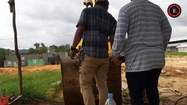 Cara pasang Bushing dan Bucket excavator Komatsu PC200 - 8 смотреть онлайн