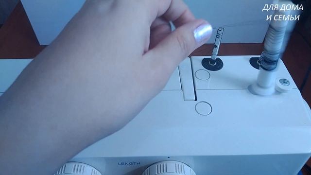 Как перемотать нитки с большой бобины. 2 способа. Швейные секреты. Лайфхаки. смотреть онлайн