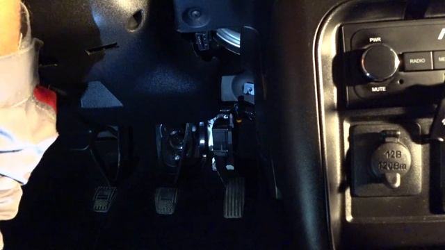 Ошибка Р2138 на CHEVROLET NIVA* смотреть онлайн