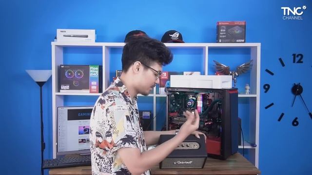 PC Là Để Ngắm, Còn Đây Mới Là Thứ Để Nghe | TNC Channel смотреть онлайн
