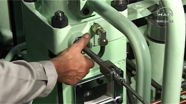 Fuel Pump Overhaul:  2) Dismounting Of Fuel Pump Top Cover From Engine