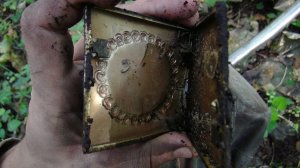 Золотой немецкий портсигар найден на металлоискатель, Раскопки Второй мировой