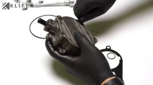 Ремонт вакуумного насоса Audi 3.0T / 3.2L 06E145100R. Установка ремкомплекта.