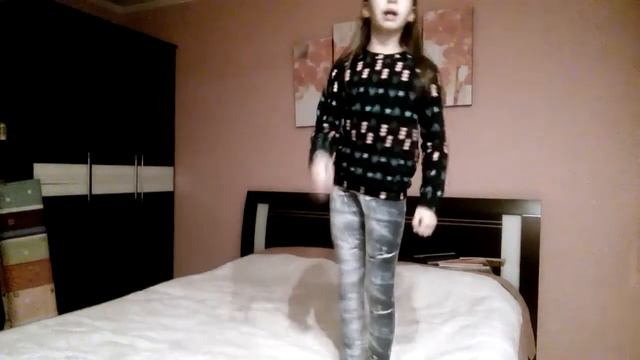 Я вам показую як швидко і легко стати на голову смотреть онлайн