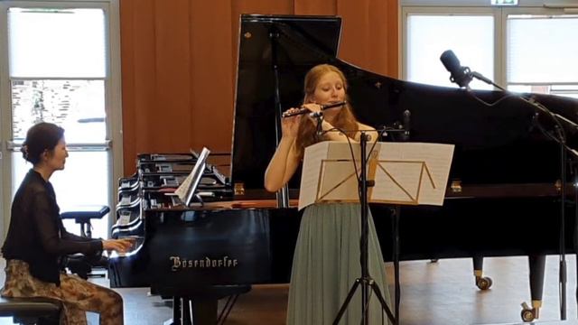 Viktoria Kogard - Giuseppe Sammartini - Concerto in F Dur смотреть онлайн