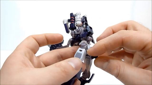 Rob A Reviews Mastermind Creations Reformatted R12 CYNICUS (IDW VOS) смотреть онлайн