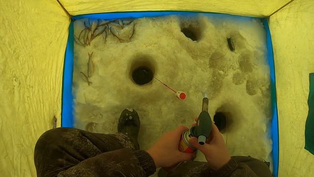 ОТЛИЧНАЯ РЫБАЛКА НА МОЛОМЕ/СТАВИМ КОМБАЙНЫ смотреть онлайн