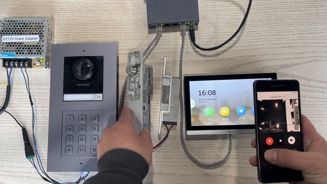 HIKVISION Code module door station DS-KD8003-IME1(B) and DS-KH6350-WTE1 work test смотреть онлайн