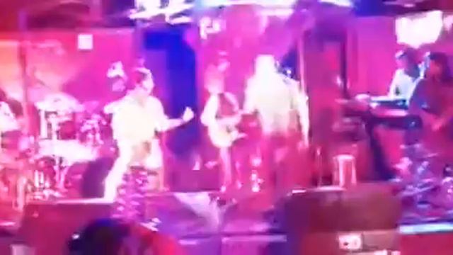 Bengali Band 'Cactus' - best ON STAGE performance смотреть онлайн