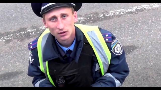 НЕЛЬЗЯ выходить из собственного авто. смотреть онлайн