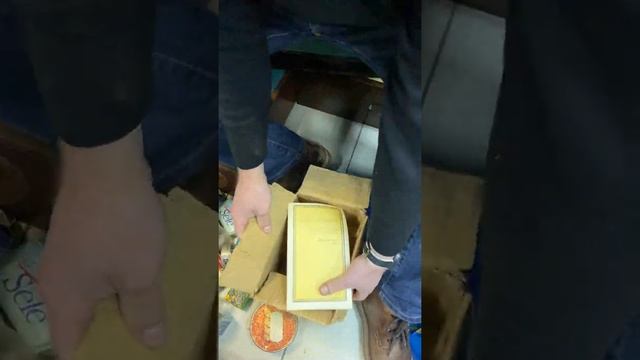 Винтажная одежда и парфюм разбор сумок