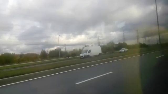 От станция метро Шушары до Колпино на номер 330 автобус