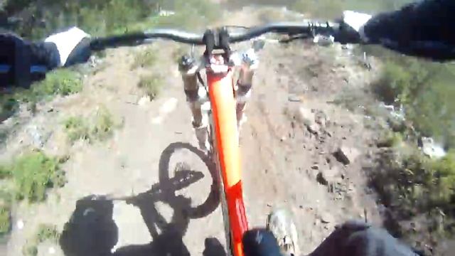 Specialized Demo 8 II 2011 @ Manzaneda Bike Park Part 1
