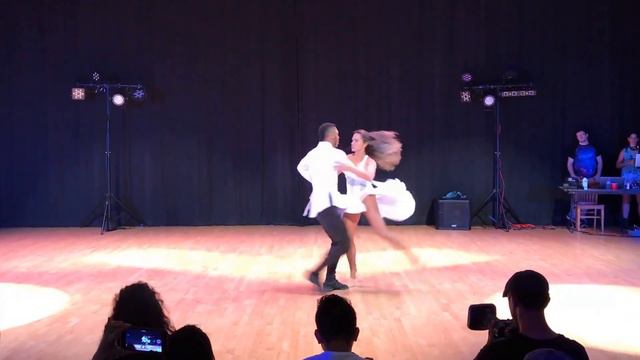 William Teixeira & Paloma Alves - Zouk Dance Performance At ZoukMe SF 2017