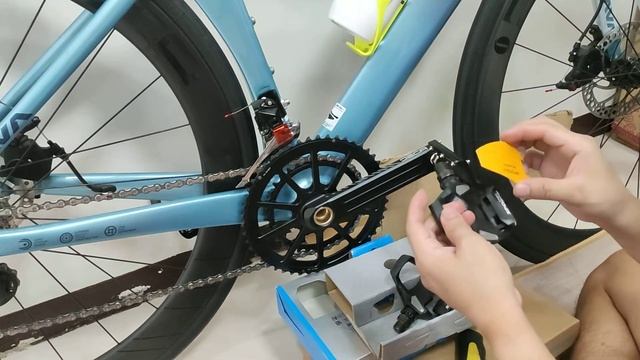 Installing my new Shimano SPD-SL pedal to my Java fuoco смотреть онлайн