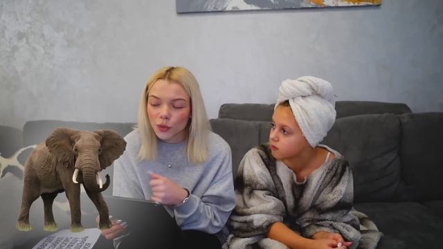 Амелька стала ПЕРВОБЫТНЫМ ЧЕЛОВЕКОМ! смотреть онлайн