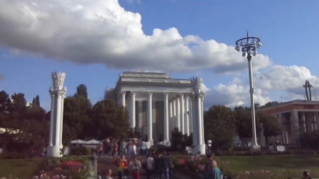 ВДНХ. Москва. Красивый фонтан смотреть онлайн