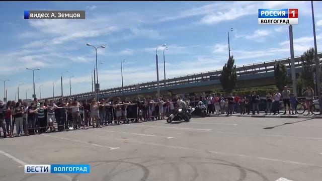 Волгоградские байкеры официально открыли мотосезон смотреть онлайн