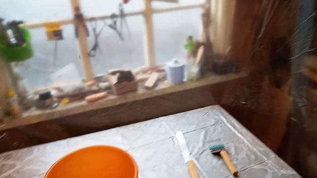 Мобильный цех по выкачке мёда. Чистота прежде всего. смотреть онлайн