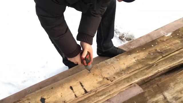 Сравнение Милуоки аккумуляторный винтоверт 12 В и шуруповёрт Хитачи 14.4В смотреть онлайн