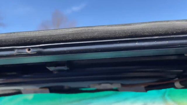 Mercedes W126 560SEL MY89 troubleshooting of leaking windshield & maintenance of sunroof Parts 1 - смотреть онлайн