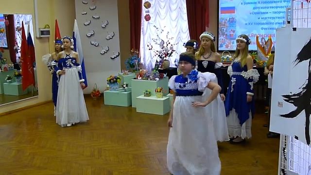 Театр моды "Сказка" Показ коллекции "Гжель" в ЦДЮТТ 04.04.2015г смотреть онлайн