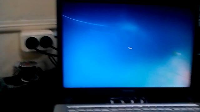 Установка Виндовс 7 на ноутбук Toshiba Satelite A210,A215,A200 (с флешки) смотреть онлайн