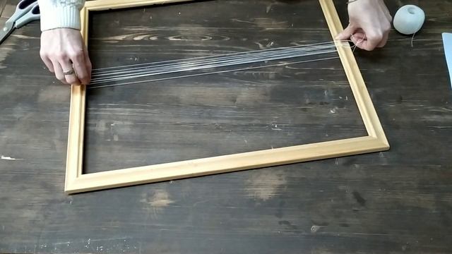 Заправка обычной фоторамки для ткачества гобелена смотреть онлайн