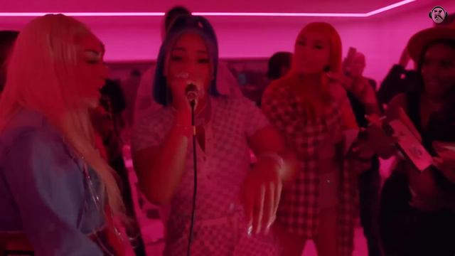 Dutchavelli x Stefflon Don - Trouble (Music Video) смотреть онлайн
