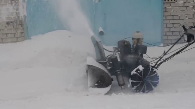 самодельный снегоуборщик.avi смотреть онлайн