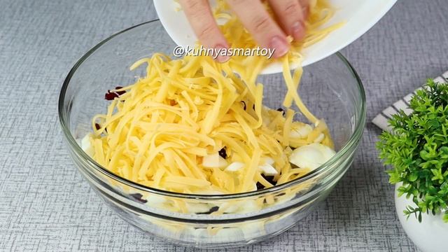 Готовлю потрясающий осенний салат! Вкусный рецепт из простых продуктов! смотреть онлайн