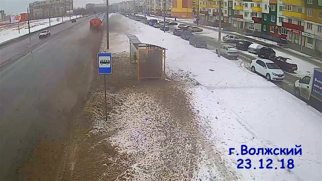 Как убирают дороги в Волжском: нанотехнологии смотреть онлайн