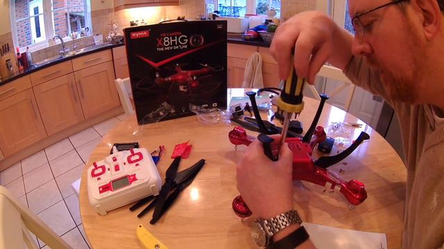 Syma X8HG - Unboxing and first flight смотреть онлайн