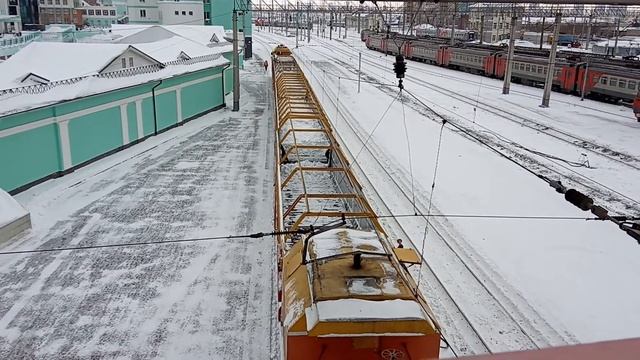 Снегоуборочный поезд с маневровым тепловозом ТЭМ18дм