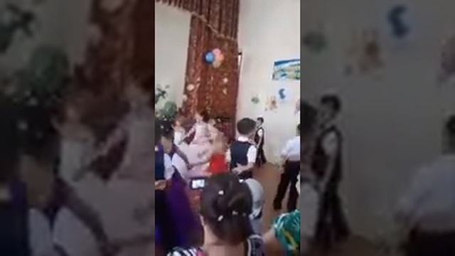 Первый вальс смотреть онлайн