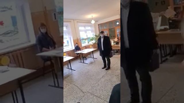 Оскорбления и угрозы от борзого председателя. 64 УИК. смотреть онлайн