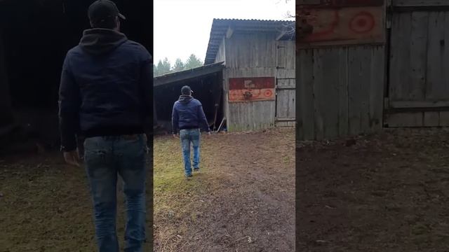 УЧИМСЯ КИДАТЬ МЕТКО!! МЕТАТЕЛЬ НОЖЕЙ смотреть онлайн