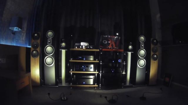 Amphion + Emotiva - MHES 2017 смотреть онлайн