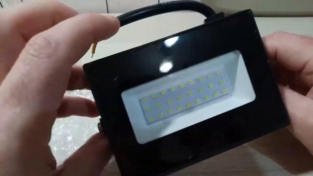 Прожектор 20Вт Из СВЕТОФОРА за 188р. смотреть онлайн