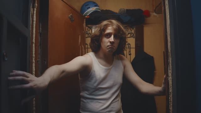 4 ЭПИЗОД
ЖИЗНЬ ДВУХ ЛЮДЕЙ смотреть онлайн