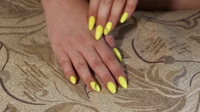 My new manicure. Мой новый маникюр. смотреть онлайн