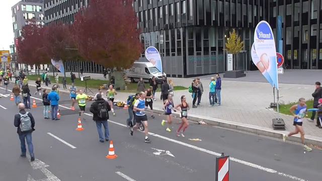 Frankfurt marathon 2015 1235 35kpano FM15 9163 720p смотреть онлайн