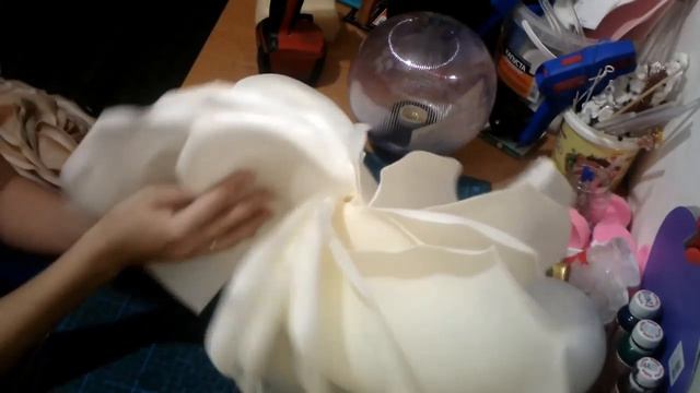 Бесплатный МК винтовая роза из изолона светильник ростовые цветы смотреть онлайн