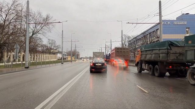 Лев Шейнин.2 рассказа. Мокрая пробка на Магистральной. Новороссийск 10.03.23. ДТП на 25 минуте. смотреть онлайн