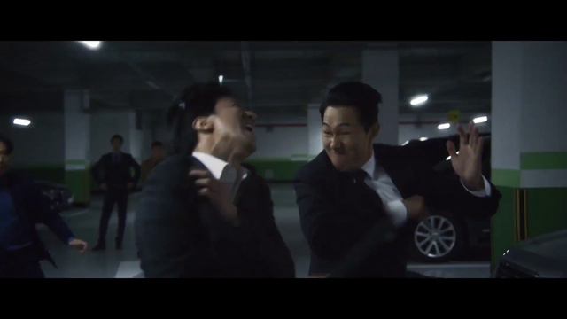 Мужик-медведь смотреть онлайн