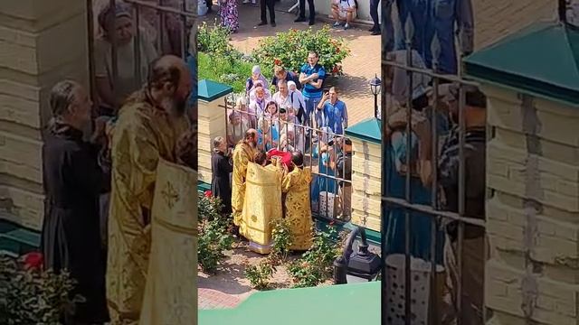 Киево-Печерская лавра, храм преподобного Агапита Печерского смотреть онлайн