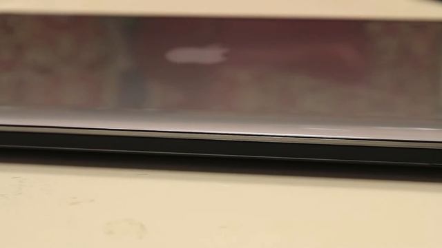 PowerSupport AirJacket MacBook Case - MacBook Pro Retina - Black Edition