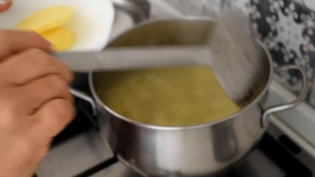 ВКУСНЕЙШИЙ СУП С ФРИКАДЕЛЬКАМИ смотреть онлайн