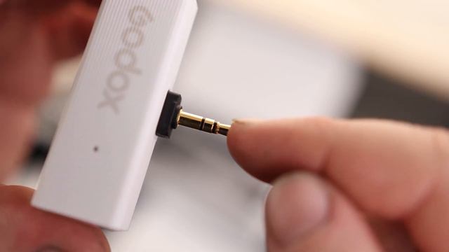 GODOX MoveLink Mini UC Wireless Mic System смотреть онлайн