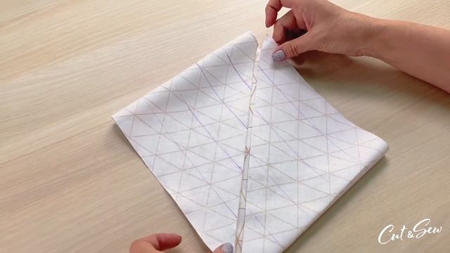 Бесконечная косая бейка / Как сделать 2 метра косой бейки из 30 см ткани? смотреть онлайн